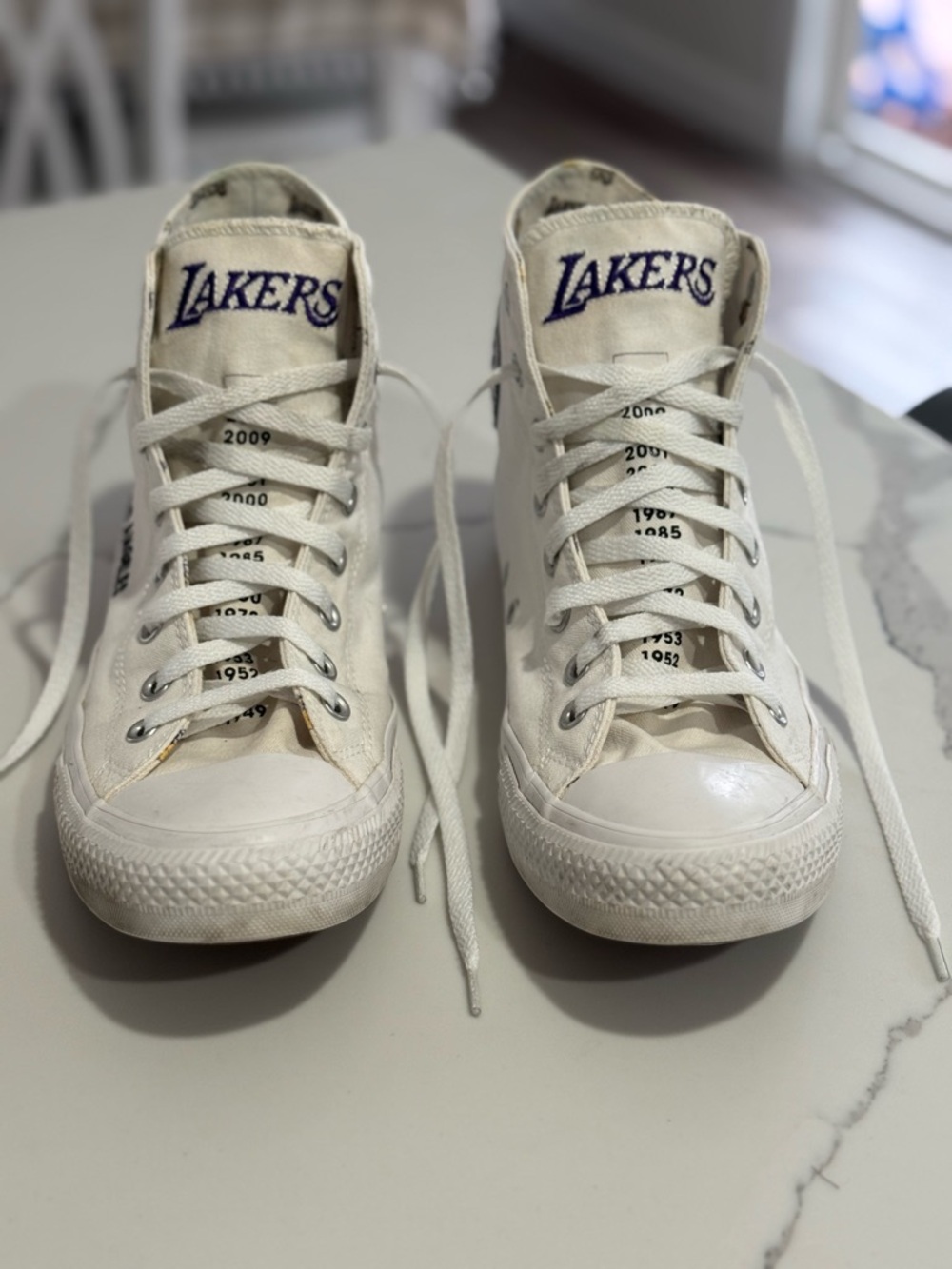 Converse NBA LA Lakers White Purple High-Top Sneakers very good condition. - Picture 7 of 16